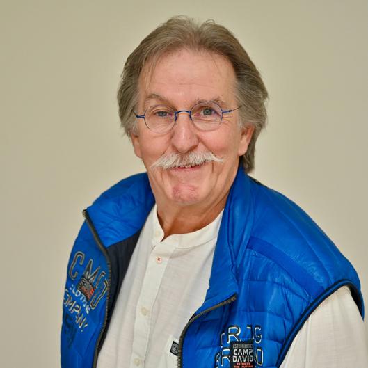 123  Frank-Dagobert Erich MüllerFrank Dagobert Müller