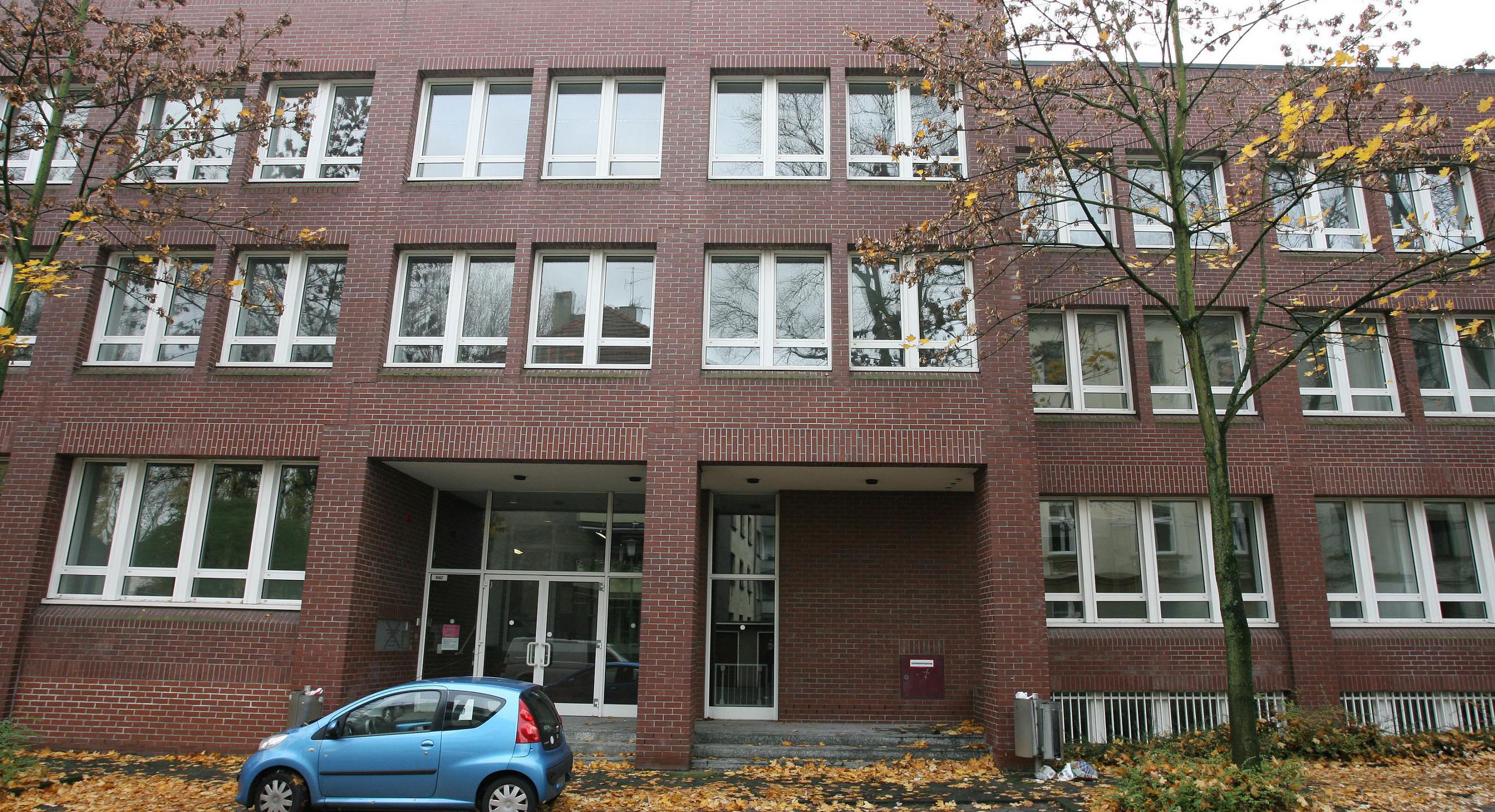 Das Bild zeigt das Verwaltungsgebäude Westhoffstraße 17.