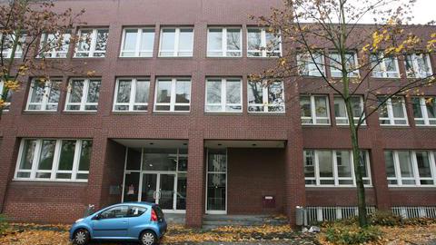Das Bild zeigt das Verwaltungsgebäude Westhoffstraße 17.
