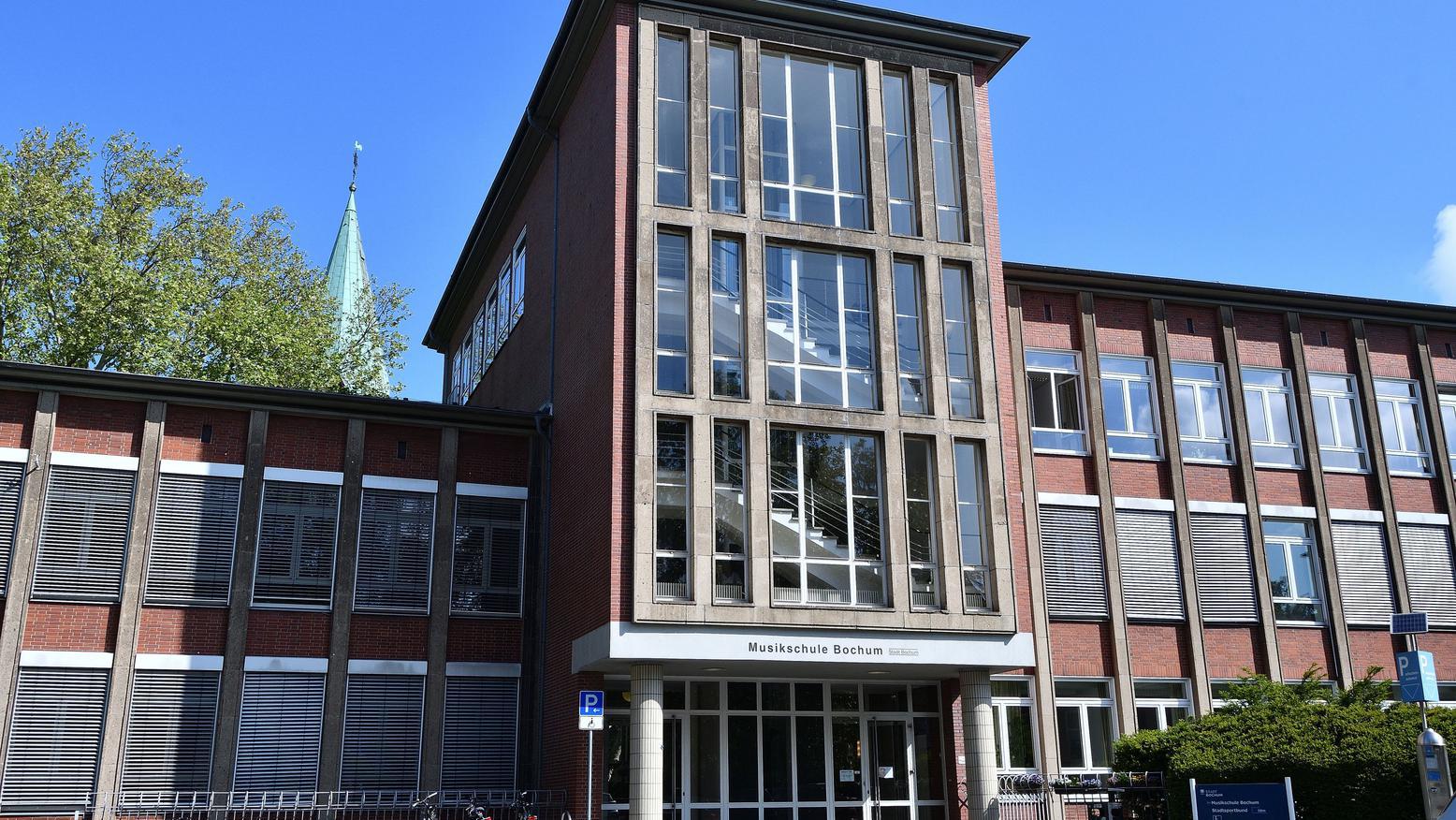 Das Bild zeigt das Gebäude der Musikschule.