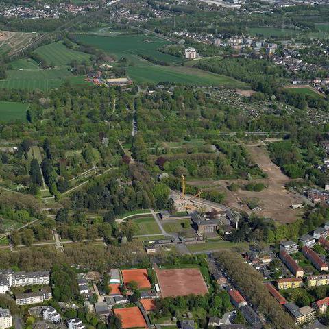 Die Luftaufnahme vom 19.04.2018 zeigt das Baugebiet Ostpark in Bochum.