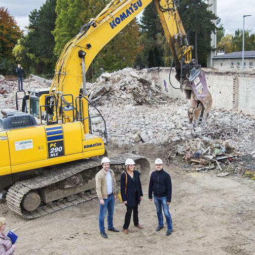 Ostpark startet in Umsetzungsphase - Abriss der alten Stadt-Gärtnerei