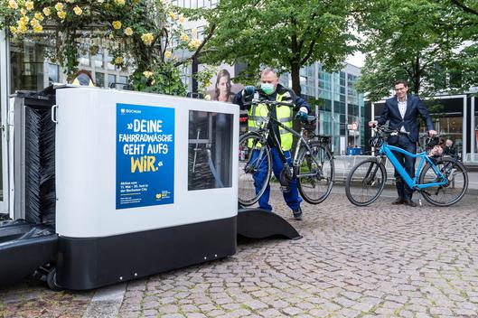 Eine Kampagne mit verschiedenen Motiven im Rahmen eines 10-Punkte-Programms wird am 11.05.2020 in Bochum vorgestellt.