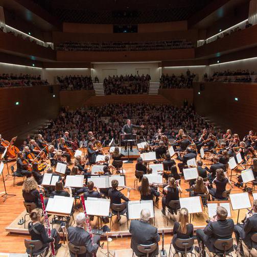 Auftritt der Bochumer Symphoniker im Anneliese Brost Musikforum Ruhr