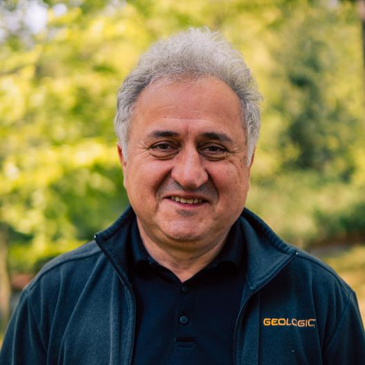 0  Mustafa CalikogluMustafa Calikoglu