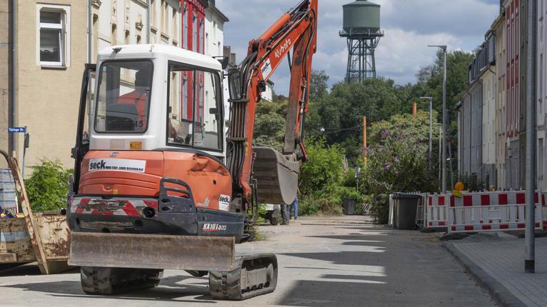 Baustelle auf der Vereinsstraße im Westend in Bochum