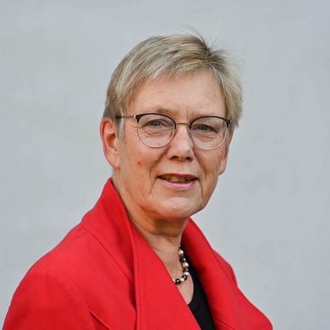 223 Dr. Beate Scheffler