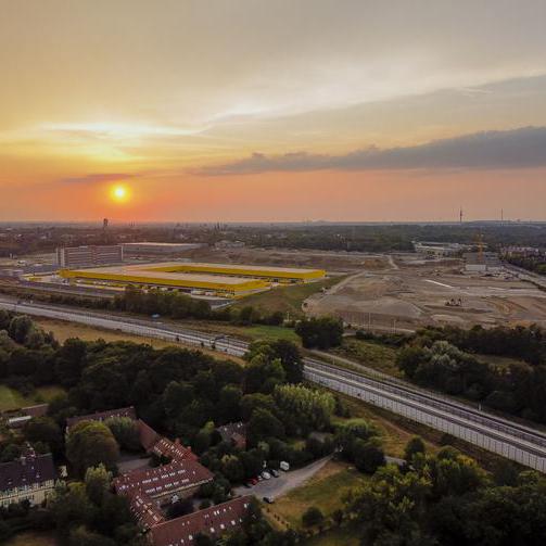 Sonnenuntergang hinter Haus Laer, Querspange und MARK 51°7 in Bochum - Luftaufnahme