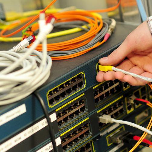 Motiv zur Ausbildung zum Fachinformatiker bei der Stadtverwaltung Bochum - Netzwerkkabel