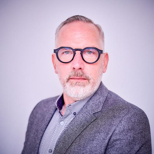 123  Markus FischerMarkus Fischer