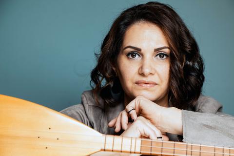 Am Freitag, 6. Mai, ist ab 20 Uhr die Musikerin Lale Kocgün mit ihrer Band in der Musikschule zu Gast.