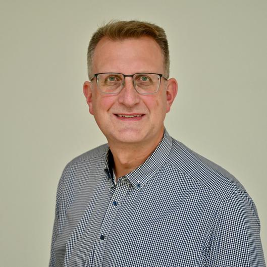 123  Michael GustrauMichael Gustrau