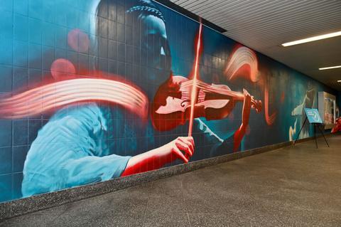 Graffiti im U-Bahnhof Bermudadreieck/Musikforum in Bochum im Rahmen der Bochum Strategie