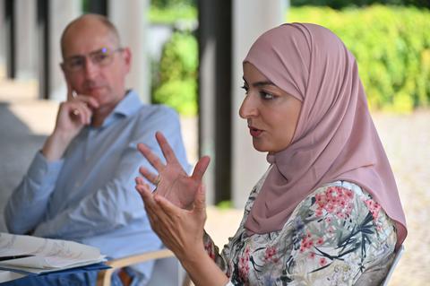 Dietmar Dieckmann und Dr. Asmaa El Idrissi beim Sommergespräch