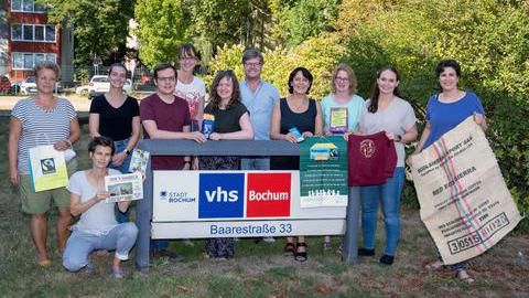 Ob Nachhaltige Schulkleidung, faire Produkte am Schulkiosk oder Upcycling-AG: Schulen sind Lebens- und Lernorte für einen sozial und ökologisch gerechten Konsum