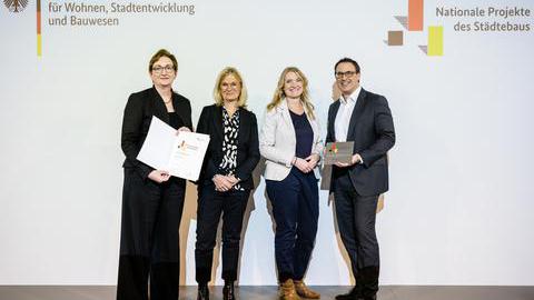 POLITIK: Netzwerktreffen "Nationale Projekte des Städtebaus" @ Besucherzentrum Flughafen Tempelhof Berlin, 11.10.2022