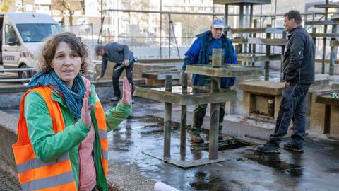 Beginn der Sanierung der Brunnenanlage am August-Bebel-Platz  