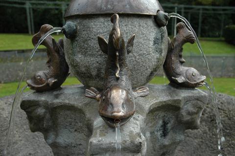 Jungfrauenbrunnen im Stadtpark