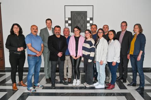 Alevitische Gemeinde zu Besuch im Rathaus