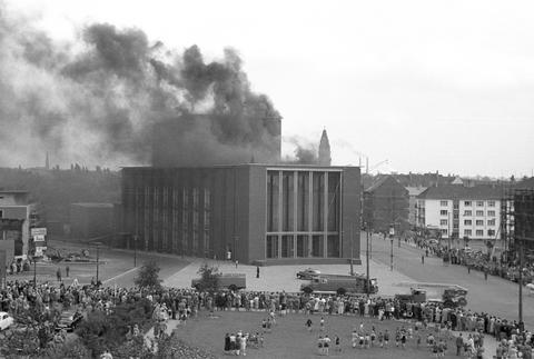 Feuerwehrübung am Schauspielhaus Ehrenfeld 8. Juli 1956