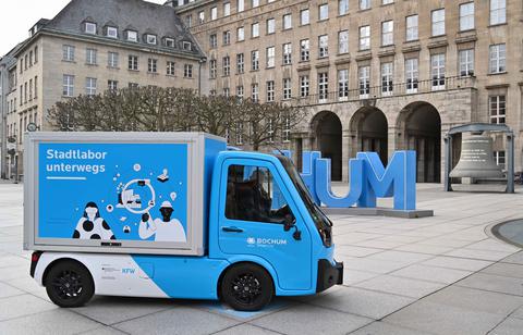 Das Mobilen Stadtlabor auf dem Rathausvorplatz