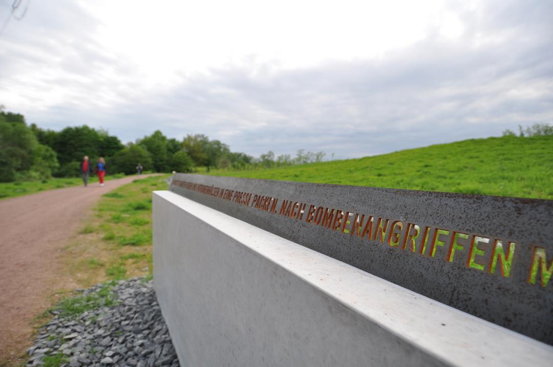 Das Kunstwerk "Laute Stille" von Marcus Kiel befindet sich in der Sauren Wiese.
