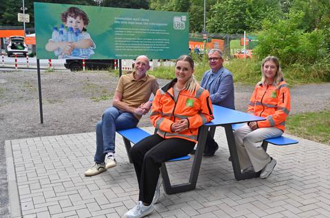 Recycelte Bank-/Pausengarnitur an der Springorum-Trasse.