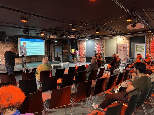 Zusammen mehr Demokratie!? Europäische Parteien – die unbekannte Größe der Europawahlen.