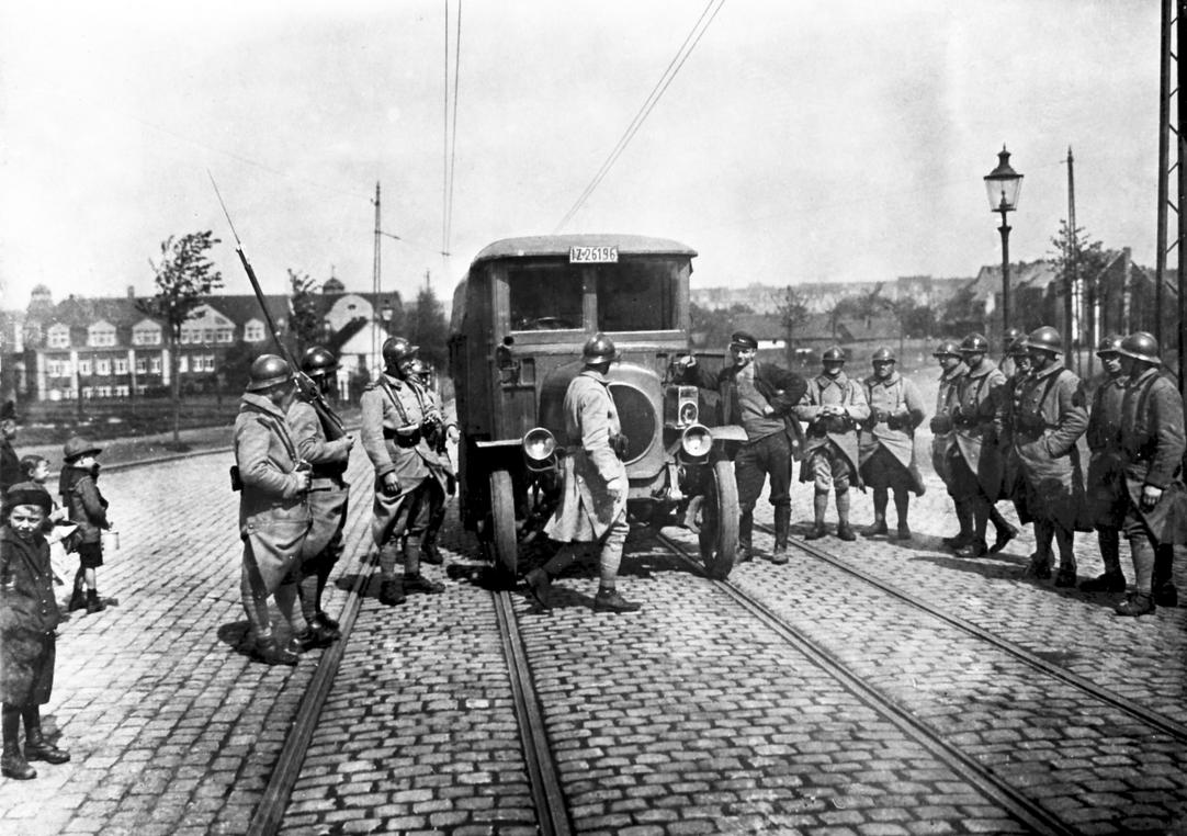 Archivbild Besatzung Bochum