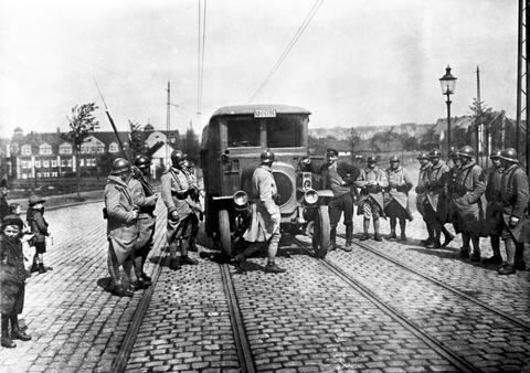 Archivbild Besatzung Bochum