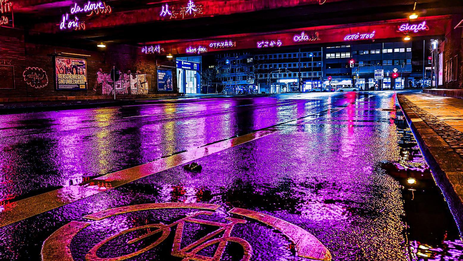 Fahrradweg bei Nacht