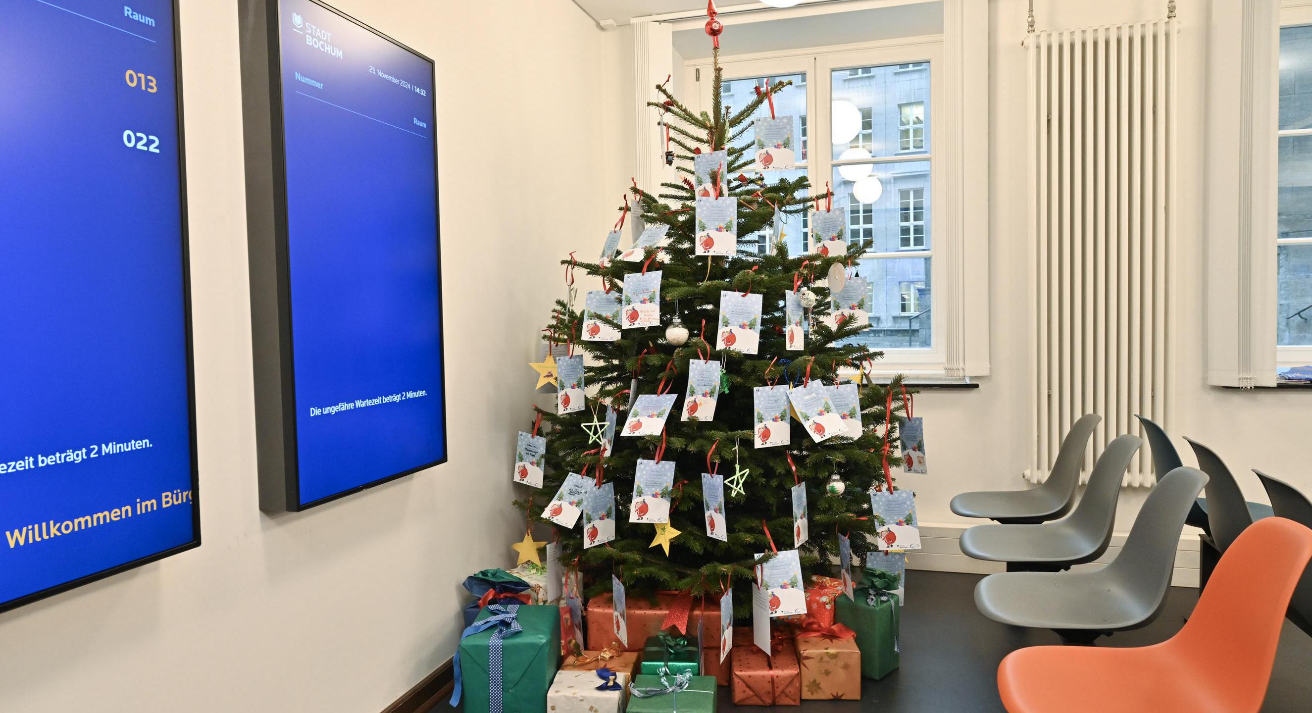 Wunschbaum im Bürgerbüro Mitte