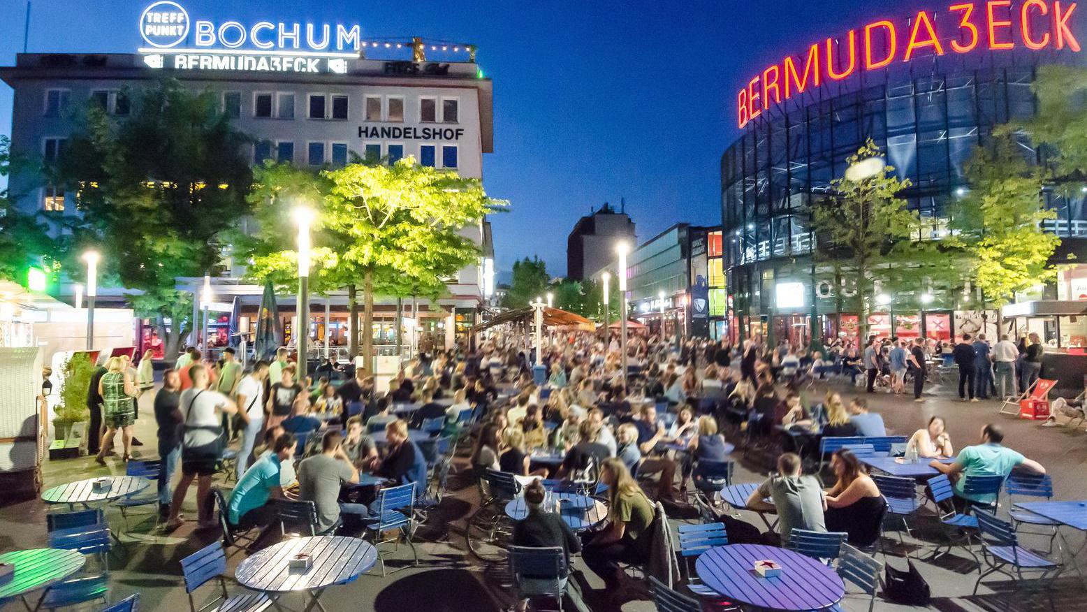 Platz vor dem Bermuda3Eck