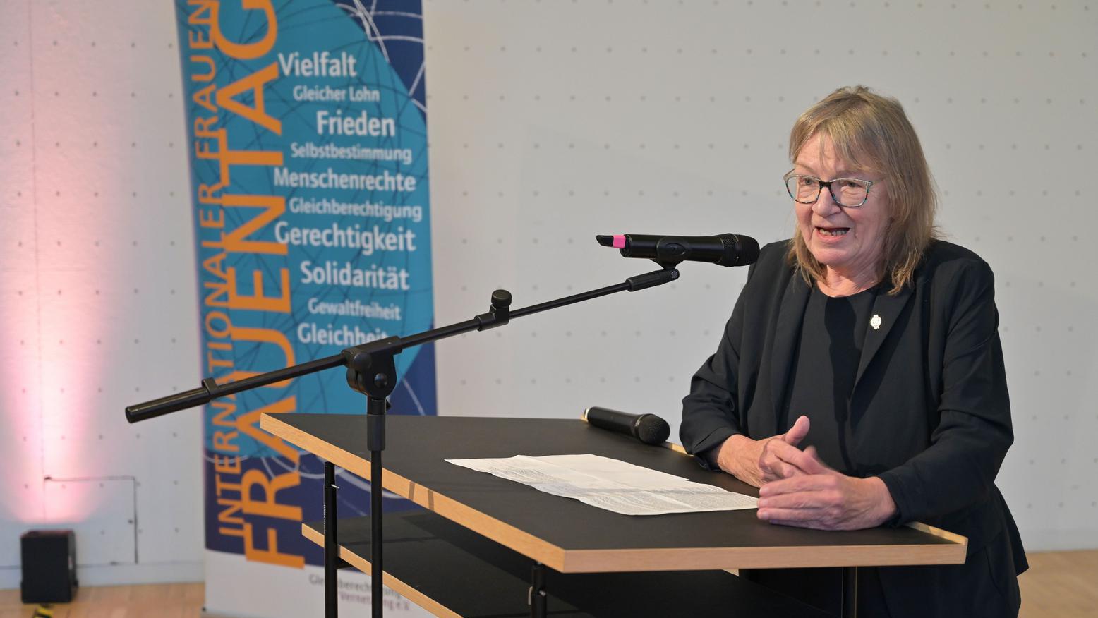 Empfang anlässlich des Internationalen Frauentages im Kunstmuseum Bochum