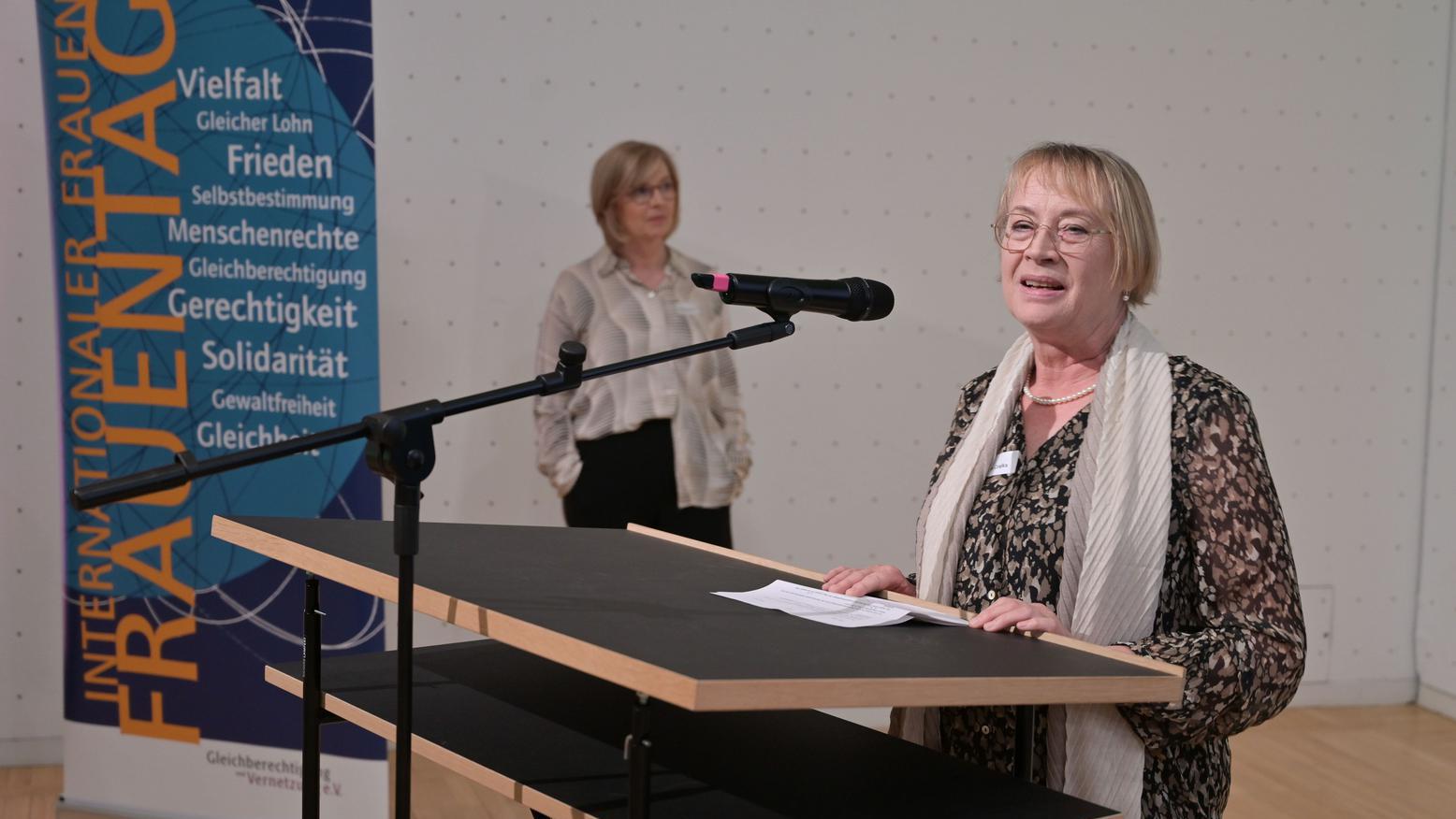 Empfang anlässlich des Internationalen Frauentages im Kunstmuseum Bochum