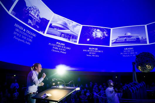 Tobias Wiethoff, Produzent der Show „Meine himmlische Geschichte“ (Bild: Grosler/Planetarium Bochum)