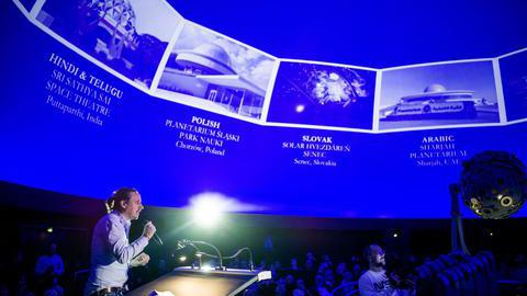Tobias Wiethoff, Produzent der Show „Meine himmlische Geschichte“ (Bild: Grosler/Planetarium Bochum)