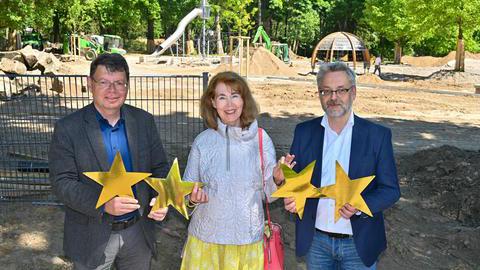Von Links: Horst Fischer, Geschäftsführer IGA, Dr. Martina Oldengott (IGA) und Stadtbaurat Dr. Markus Bradtke.