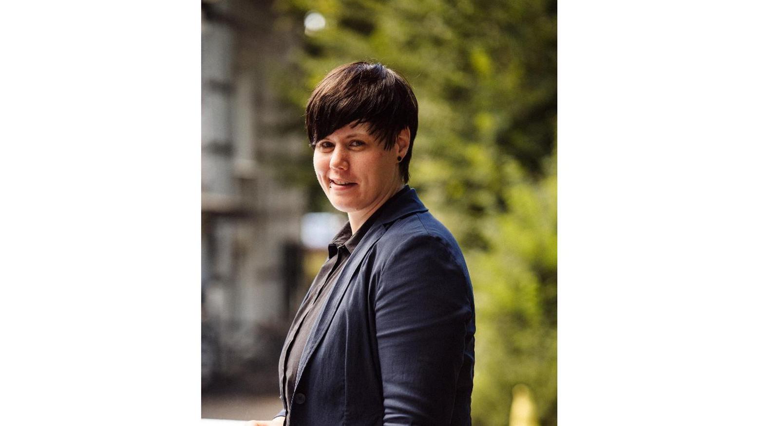 Ein Porträtfoto von Svenja.