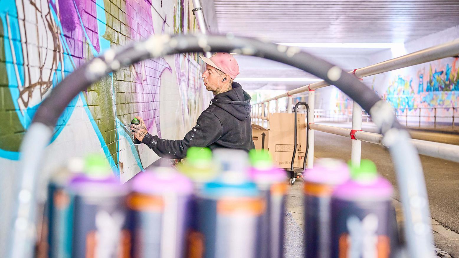 Graffiti-Jam verwandelt Tunnel in Kunst-Ort