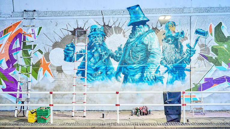 Graffiti-Jam verwandelt Tunnel in Kunst-Ort