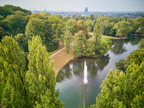 Drohnenaufnahme der Fontäne