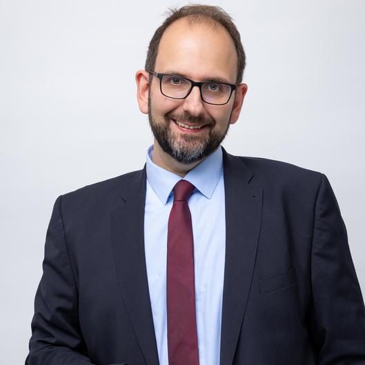 0  Fabian SchützFabian Schütz