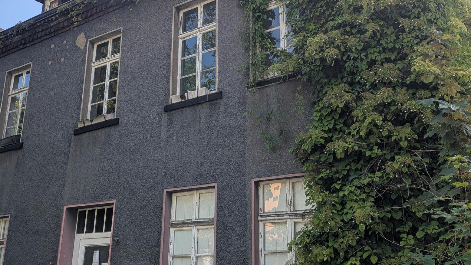 Blick auf das Gebäude