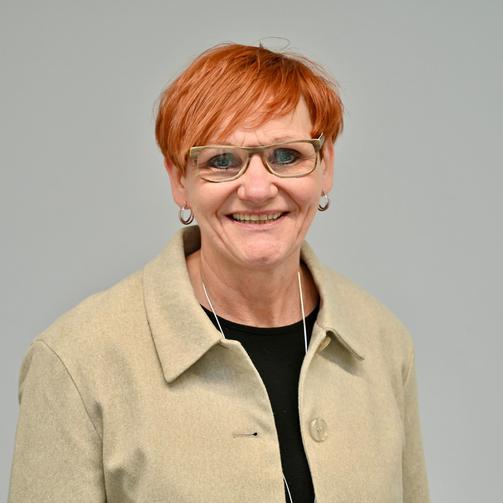 223 Cornelia Heitmann