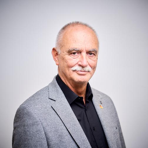 123 Detlev Schikowski