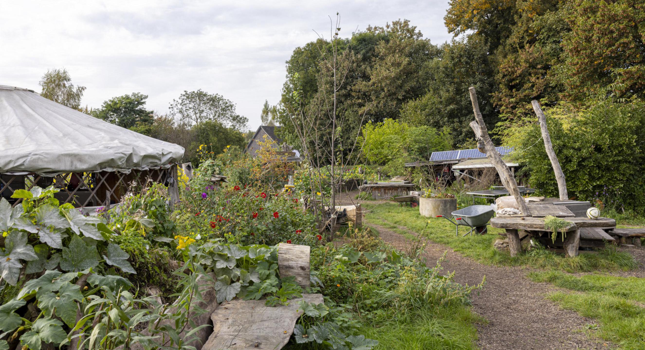 l ist es, bei der Realisierung von gemeinnützigen Projekten ohne bürokratische Hürden und mit einer kleinen Finanzspritze zu helfen.