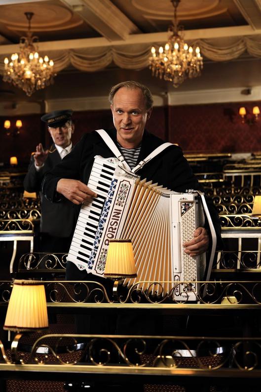 Ausstellungs-Schirmherrn Ulrich Tukur 