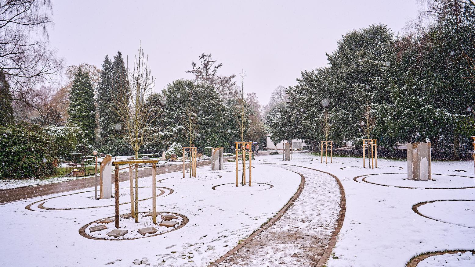 Ein Bild der neuen Gräberfeldern in Langendreer