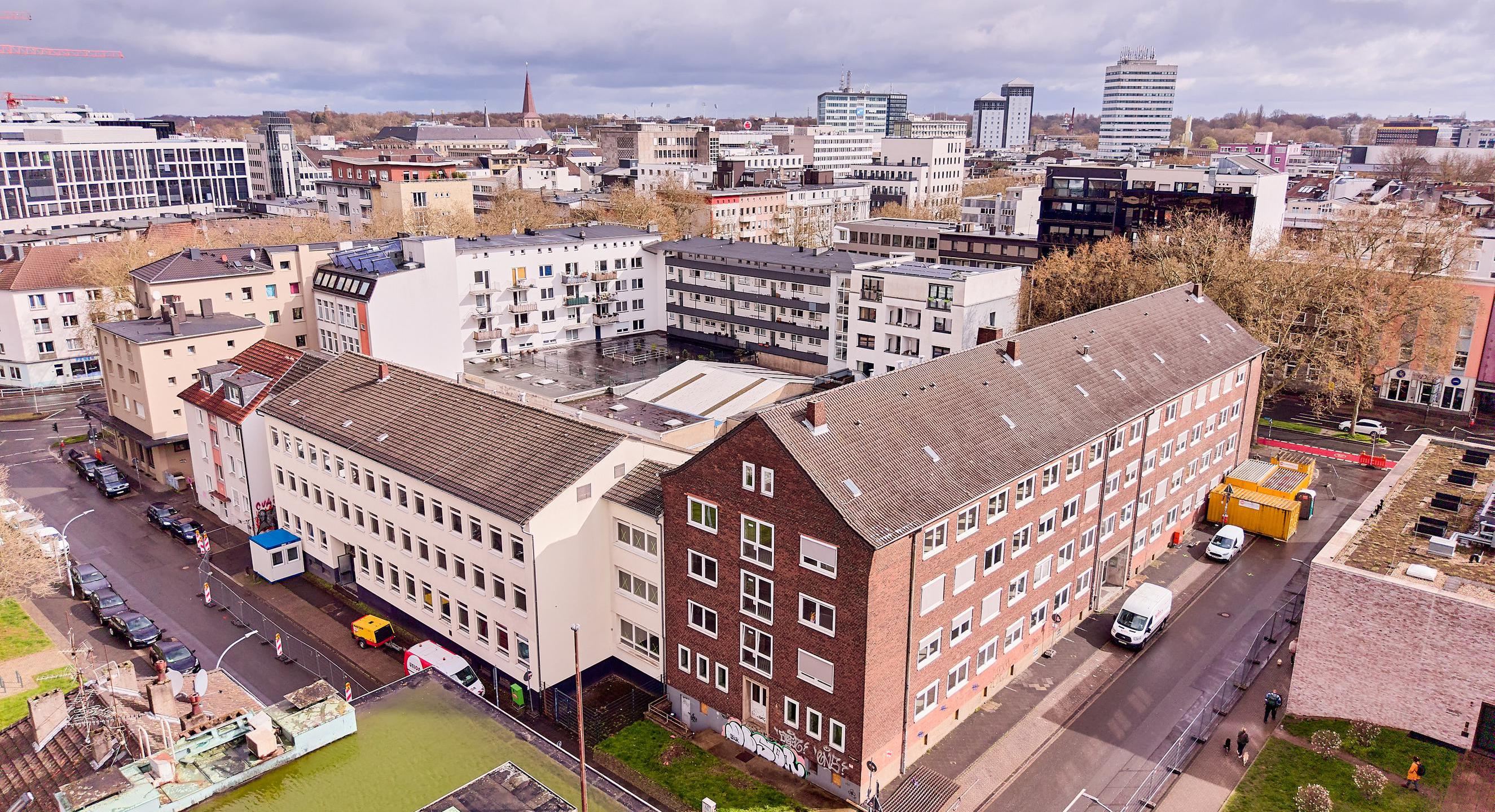 Ein Foto der Baustellenbegehung für das „Haus der Musik“.